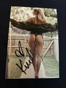 KINDLY MYERS Signed 4x6 SEXY Photo AUTOGRAPH 3K - Picture 1 of 1