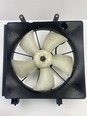 Motor ventilador radiador Honda Civic 2001-2005 SOHC D17A2 OEM Foto 1 de 4
