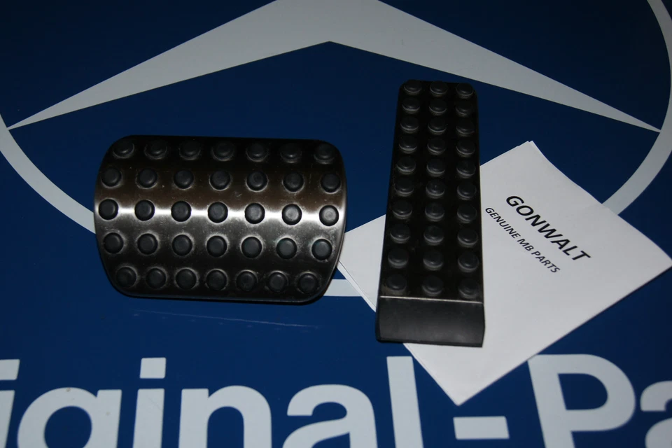 Mercedes Benz New AMG Pedal Pads V221 S550 S430 S350 07-12 Accelerator Brake  - Image 1 of 1