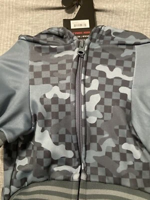 Fresh Pawz Dog Pet Checkered Camo Hoodie Kangaroo Pocket Stretch Size Large NWT - Image 1 of 4