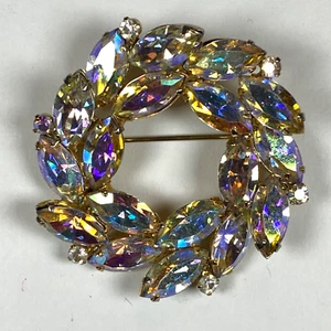 WEISS Stunning Gold Tone Wreath Pin Brooch AB Navettes - Picture 1 of 10