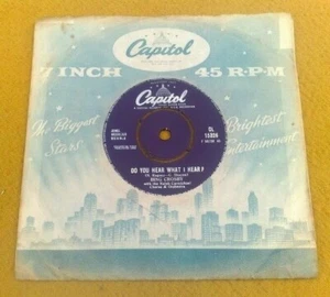 BING CROSBY ' DO YOU HEAR WHAT I HEAR ? 'SUPER UK CAPITOL 45 - Picture 1 of 6