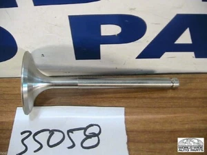 Triumph TR7 Intake Valve NOS AE 35058 ref. 071-013 - Picture 1 of 2