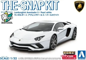 Aoshima 1/32 Model Car Snap Kit 07-PW Lamborghini Aventador S (Pearl White) - Picture 1 of 3