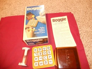 Vintage 1977 Parker Brothers BOGGLE GAME Complete Hidden Words Game - Picture 1 of 1