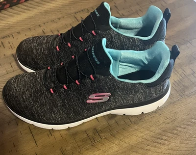 SKECHERS SUMMITS QUICK GETAWAY SNEAKERS SN12983 Womens Size 8.5 NWOT - Image 1 of 4