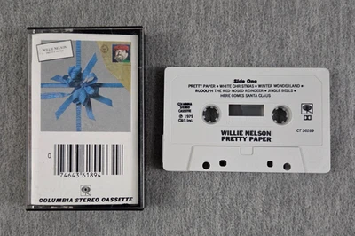 Willie Nelson Pretty Paper Cassette 1979 Christmas Music Foto 1 de 4