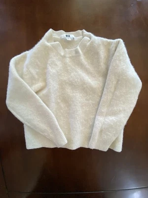 UNIQLO Kids XS Winter White 100% Wool Sweater Pullover Under Layer Cabincore - Image 1 of 4