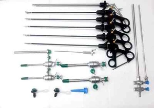 LAPAROSKOPISCHE ENDOSKOPIE CHIRURGISCHE INSTRUMENTE SET 16 STÜCK ISO MFG CERT CO ADDLER. - Bild 1 von 11