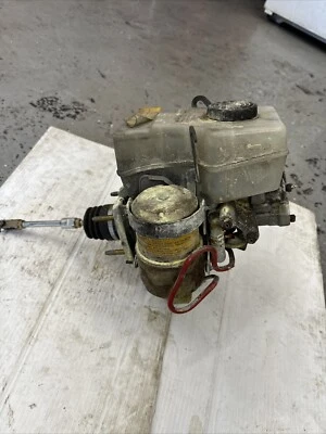 2003-2004  TOYOTA 4RUNNER  GX470 ABS HYDRO BOOSTER MASTER CYLINDER BRAKE PUMP - Image 1 of 4