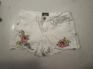 Girls Hudson White Shorts With Floral Design Size 12 - Picture 1 of 3