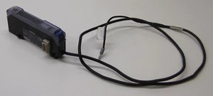 Keyence FS-V22RP Amplificatore Sensore Fibra Ottica Unità di Espansione, Tipo Cavo, PNP - Foto 1 di 7