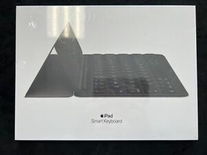 Apple Smart Keyboard For iPad (7th) Air (3rd) Pro 10.5 iPad  MX3L2LL/A A1829 NEW