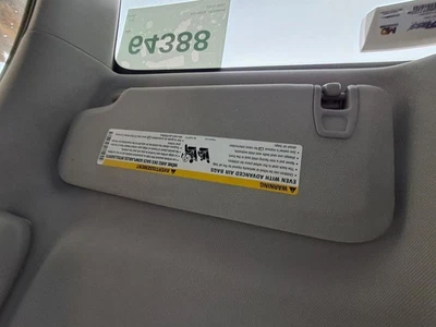 Parasol para pasajeros VIN 1 cuarto dígito limitado compatible con 13-16 MALIBU 2746850 Foto 1 de 4