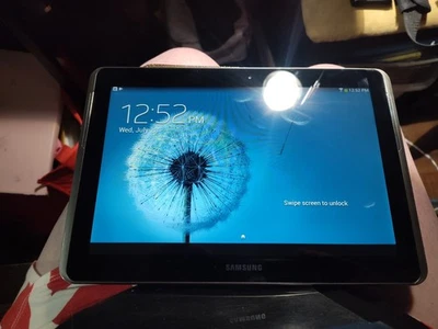 Samsung Galaxy Tab 2 10.1 GT-P5113 - Image 1 of 4
