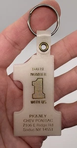 Vtg CHEVROLET "YOU’RE #1 WITH US" White Plastic Key Ring / Keychain, Circa 1980 - Picture 1 of 3