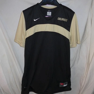 Футболка команды буйволов 2010 University Of Colorado выпущенная Nike размер L - Изображение 1 из 4