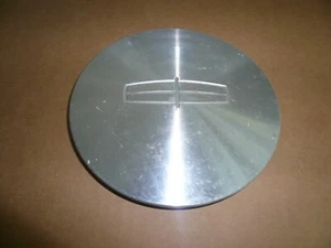 Lincoln Continental Town Car Wheel Center Cap 92 93 94 95 96 97 98 F3LC-1A096-GA - Picture 1 of 2