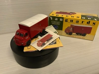 Vanguards VA8006 Bedford's' Type Van Post Office Stores Model, 1:64 Scale - Image 1 of 4