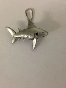 Emblema de peltre inglés Shark R74 con cremallera - Imagen 1 de 1