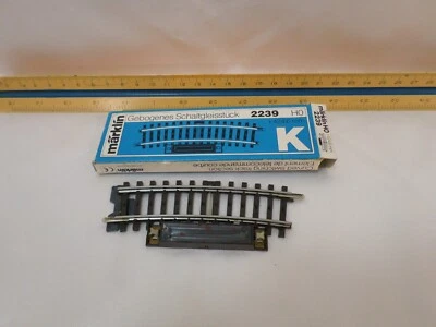 Marklin 2239 HO Switching K Track - Image 1 of 4