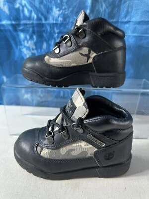 Timberland Botas Niño Pequeño Talla 10 Botas Clásicas con Cordones Camuflaje Negro y Gris Foto 1 de 4