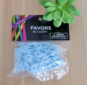 50 Piece Baby Shower Pin Favors Baby Shower Crafts Blue Plastic Safety Pin Games - Picture 1 of 1