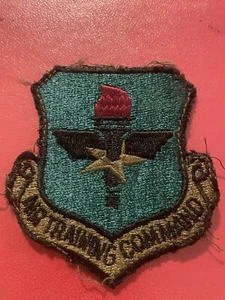 Vietnam War -1980s (ER) Subdued Air Training Command Patch - Picture 1 of 2