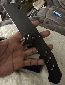 Knife Collection - Picture 1 of 24