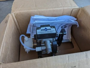  Neu - HydroBlend MV6003-K-PA wasserbetriebene Proportionierpumpe - Bild 1 von 8