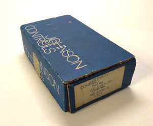 JOHNSON CONTROLS #27-5240-80 (AQ-6001-8) MANUAL REMOTE SETPOINT N.O.S. - Picture 1 of 2