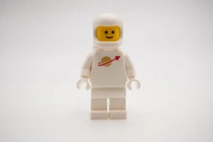 LEGO® Minifigure - Classic Space - White with Air Tanks and Updated Helmet - Picture 1 of 5