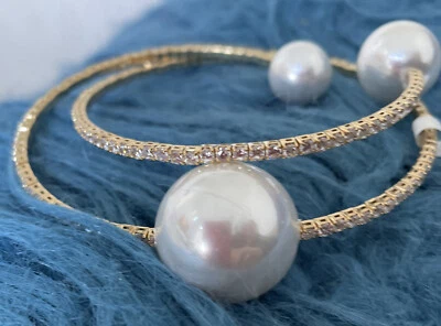 Brazalete de tenis con perlas doradas y cristal austriaco blanco circonita cúbica Foto 1 de 4