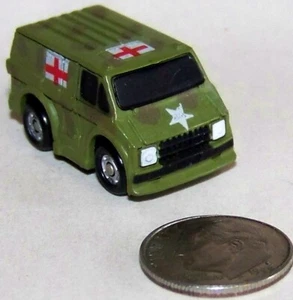 Small Micro Machine Plastic Military USMC Ambulance in Green Camouflage - Picture 1 of 3