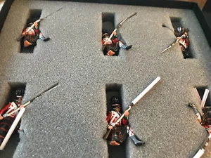 ANI British Napoleonic Highland Infantry Kneeling Firing  Box of 6 - Picture 1 of 9