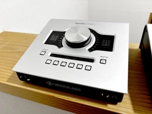 Universal Audio Apollo Twin DUO Thunderbolt Audio Interface Silver with Box F/J - Picture 1 of 6