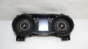 2019 Jeep Wrangler Speedometer Speedo Cluster w/ 3.5 Display 120 MPH 68377779 OE - Picture 1 of 7