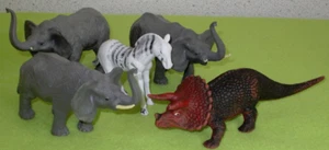 Konvolut Spiel-Figuren Elefant Zebra Dinosaurier Beschädigt - Bild 1 von 2