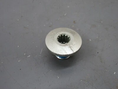 Herrajes de montaje de perno para volante Audi A3 S3 2015-2020 OEM Foto 1 de 4