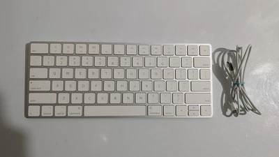 Apple Magic A1644 Keyboard w/ Lightning cable Rechargeable Battery - Image 1 of 4