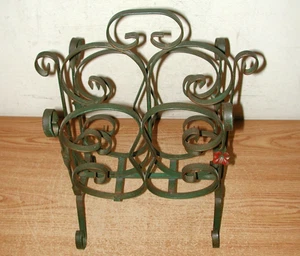 SUPPORTO PORTA RIVISTE VINTAGE ORNATO FERRO BATTUTO ARROTOLATO VERDE - Foto 1 di 11