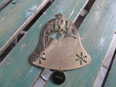 Adorno de Navidad de latón vintage Gloria Duchin 1986 campana copo de nieve EE. UU. Foto 1 de 3
