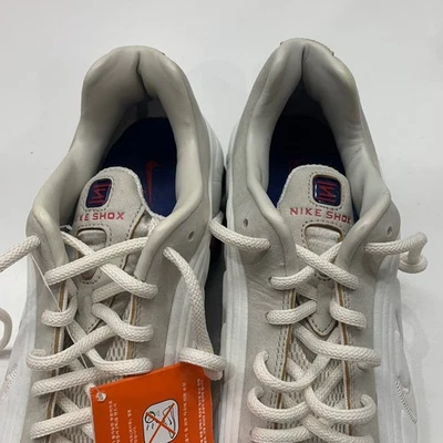 Zapatillas Nike Shox R4 PRM Light Iron Ore y Phantom Foto 1 de 2