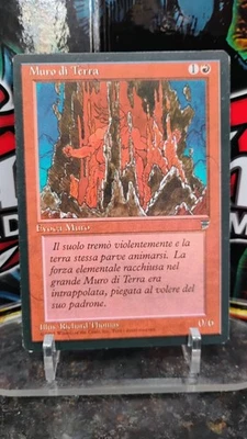 WALL OF EARTH Italian Version MAGIC The Gathering SUMMON 1995 Trading Card MTG - Image 1 of 2