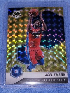 JOEL EMBIID 2020-21 Panini Mosaic Basketball Yellow Reactive Prizm Base!!!