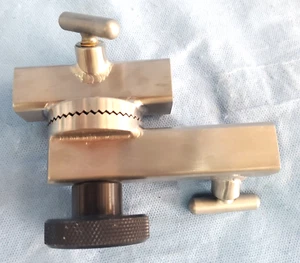 Mizuho OSI Hana Tischhalterung für seitlichen Dammpfosten, 6850-180 - Bild 1 von 2