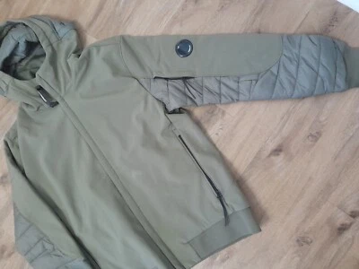 CP COMPANY Mens UNIQUE Soft Shell BUBBLE LARGE OLIVE GREEN Jacket RRP £240 - Image 1 of 4
