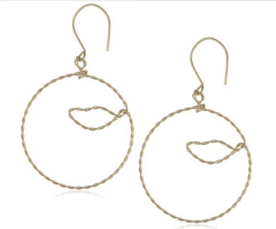 Pendientes de aro de hoja retorcida rellenos de oro de 14K By Boe.   O62 Foto 1 de 2