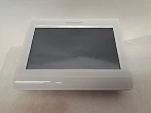 Honeywell Prestige HD 7-Day Programmable Thermostat THX9421R5021WW NEW no box - Picture 1 of 8