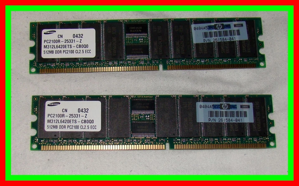 Memoria de servidor PC2100R-25331-Z M312L6420ETS-CB0Q0 CL2.5 ECC 1 GB (2X512 MB) HP ML37 Foto 1 de 1